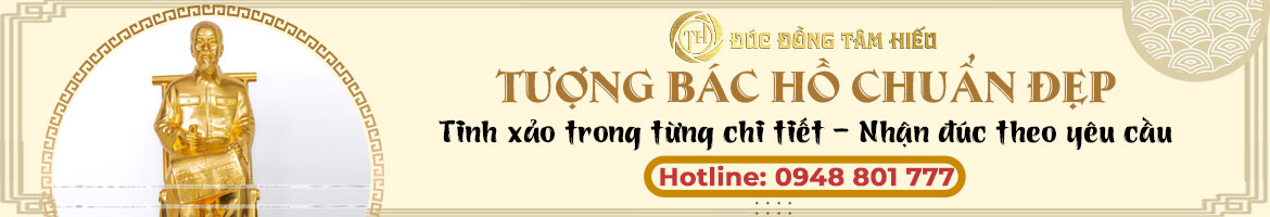 Tượng Bác Hồ